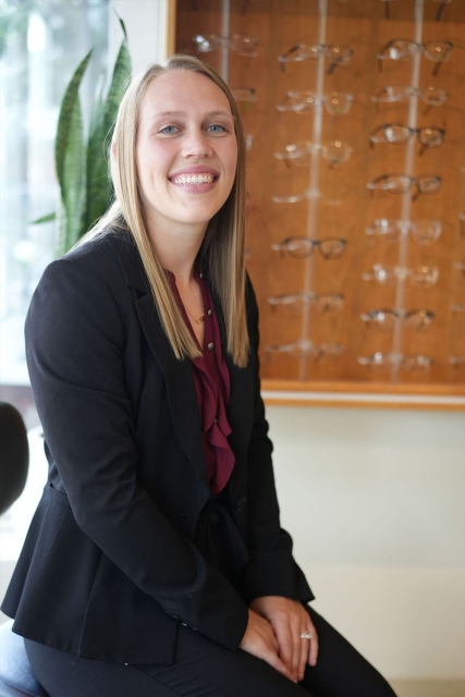 Dr. Samantha Thompson, O.D.